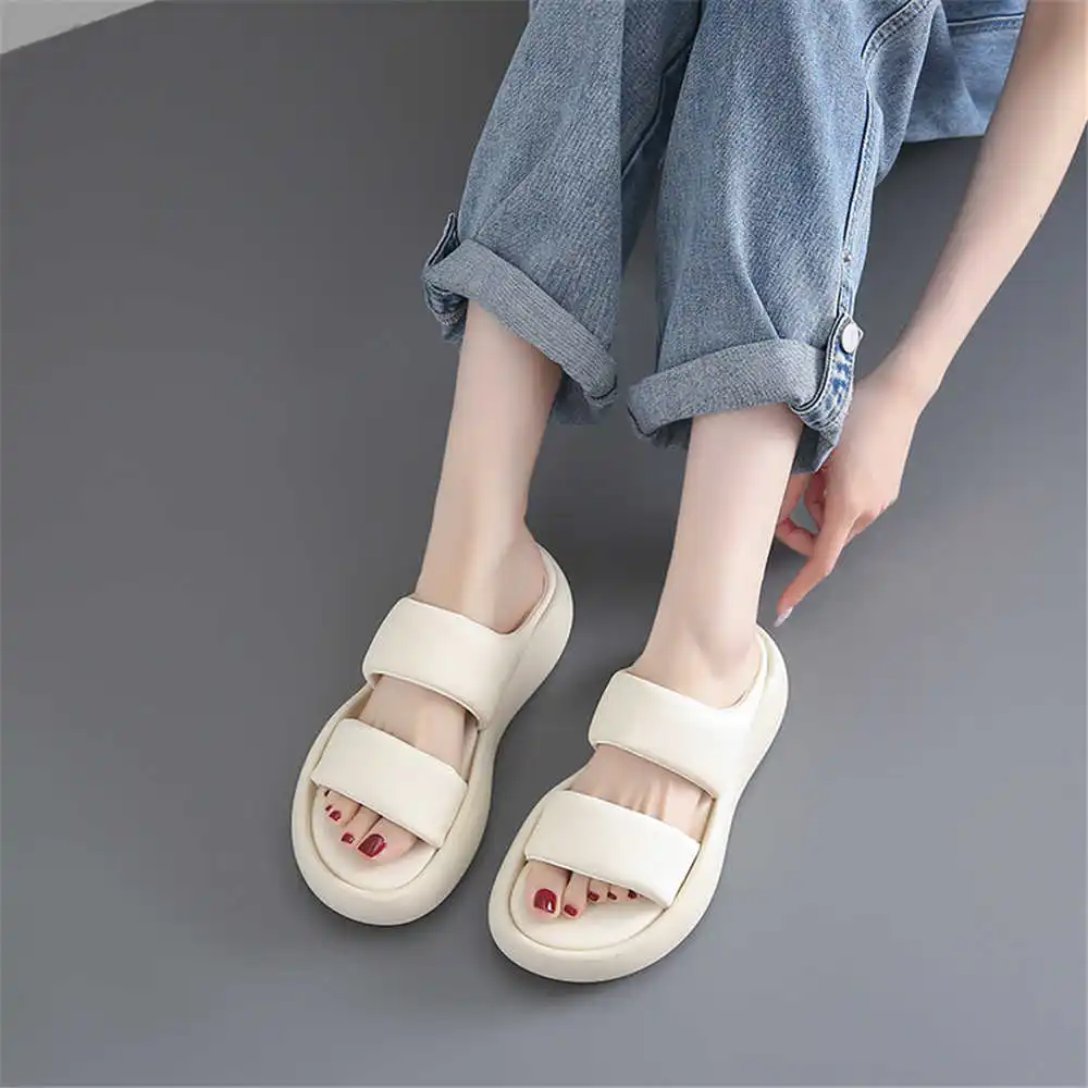Size 39 Strips Summer Shoes Sa - Yoga Fitness Reservation review and price